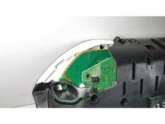 Přístrojová deska BMW 1 F20 F21 2015 17649411, 9295445