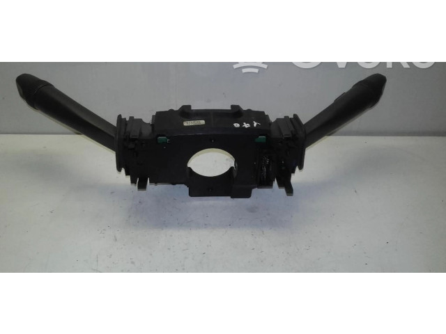 Ручка стеклоочистителей