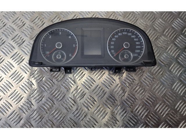 Přístrojová deska  Volkswagen Caddy 2011 2K0920865A  