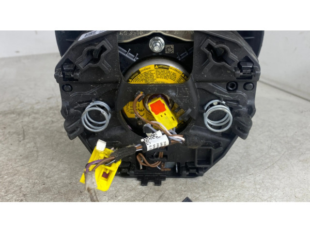 Подушка безопасности водителя 3V0880201H, 3V0971584A   Skoda Superb B8 (3V)