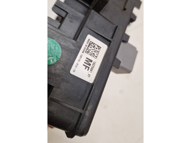 Блок предохранителей 13275881   Saab 9-5    