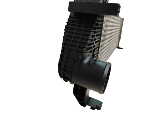 Интеркулер 55038004AD, 55038004AE Jeep Grand Cherokee