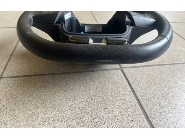 Руль Citroen C4 Cactus  2014 -  года 98303131ZD      