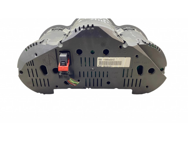 Přístrojová deska Alfa Romeo GT 2007 110080264012, K5327