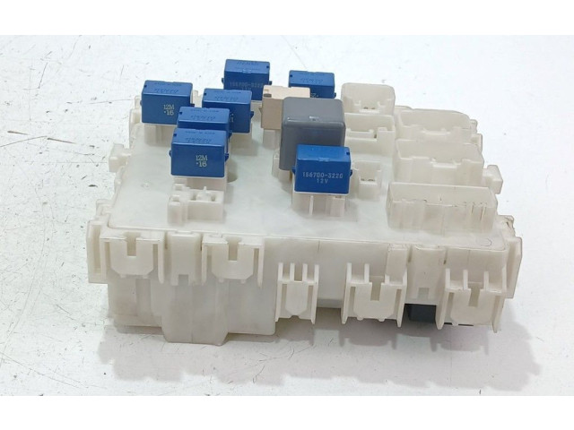 Pojistková skříňka P6120960 Suzuki Swift II 2011