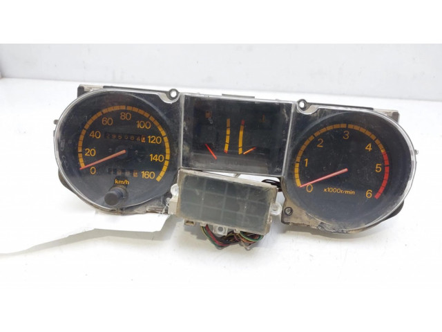 Přístrojová deska Mitsubishi Montero 1982 MB716922