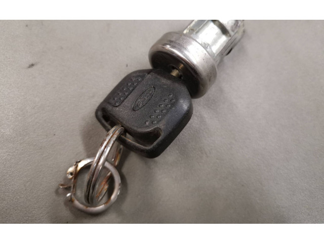 Zámek zadních dveří Ford Mondeo MK I 1996