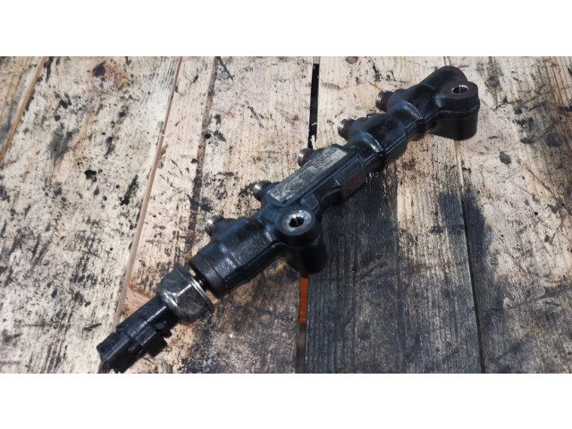 Топливная рампа 9654592680 Citroen C4 Grand Picasso 1.6