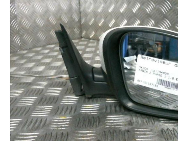 Зеркало электрическое Skoda Fabia Mk2 (5J) 2007 - 2014 года