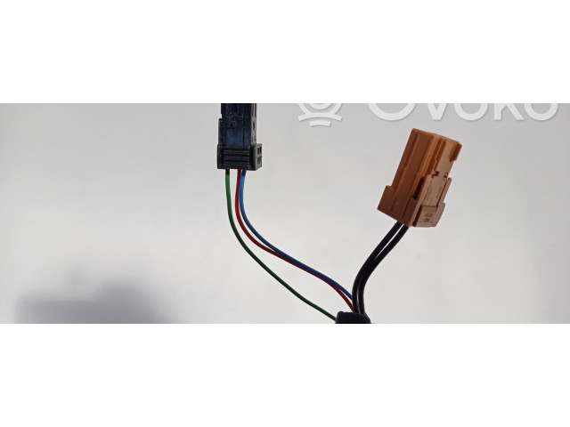 Zpětné zrcátko Citroen Berlingo 2013