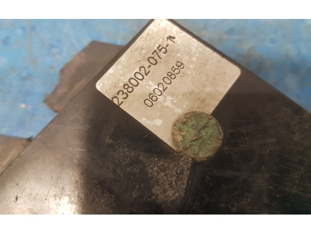 Блок управления 238002-075, 238002-075 Subaru Forester SG