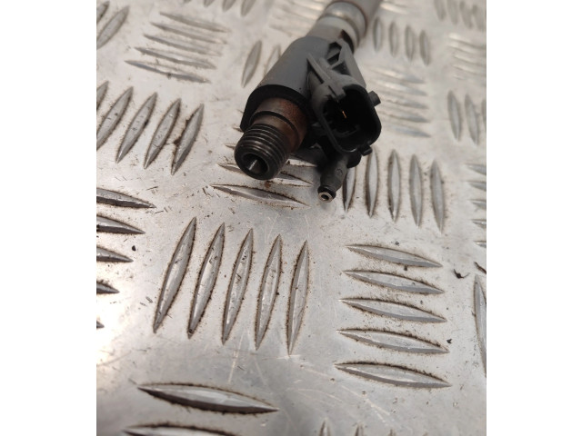 Форсунка 31303238 Volvo S80 D5204T2