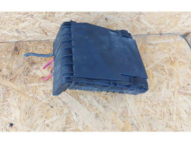 Pojistková skříňka 1K0937125 Audi A3 S3 A3 Sportback 8P 2009