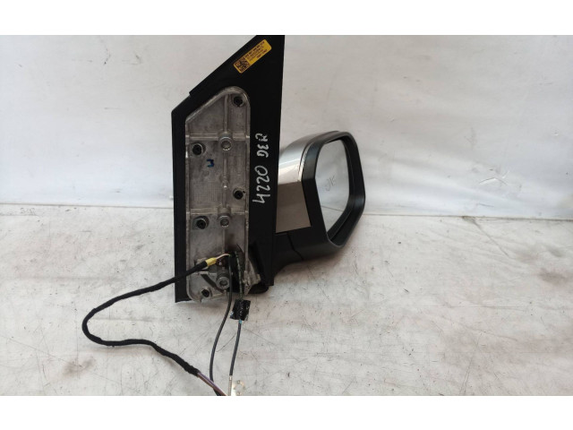 Зеркало электрическое Volkswagen Caddy 2015 - 2020 года