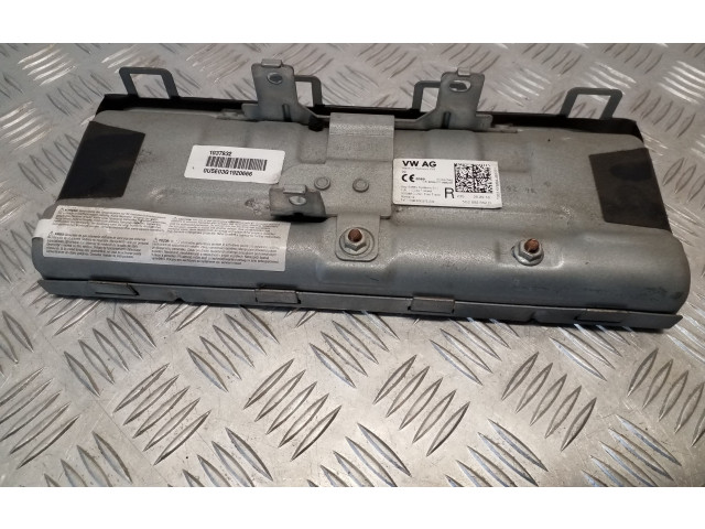 Подушка безопасности для колен 5G2880842D Skoda Octavia Mk3 (5E)