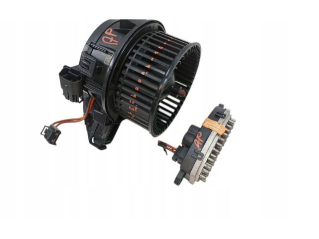 Вентилятор печки 2Q1820021A, 5WA907521 Skoda Scala