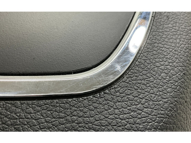 Подушка безопасности водителя 1Z0880201AR Skoda Yeti (5L)