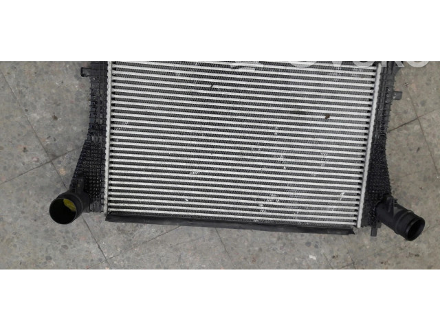 Интеркулер 5G0145803N Audi A3 S3 8L