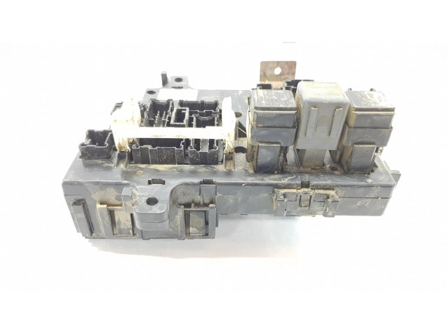   Pojistková skříňka 285510X804   Nissan Terrano 2004