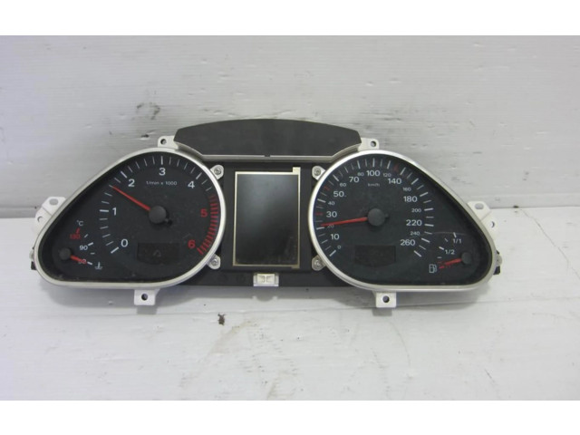 Přístrojová deska  Audi Q7 4L 2009 5550007301  