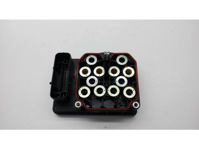 Jednotka ABS 6875559, 3451687555801 BMW 3 F30 F35 F31 2013