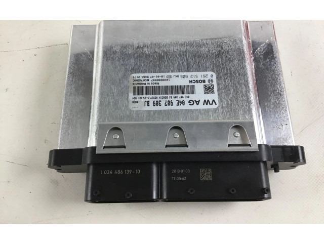 Блок управления двигателя 04E906027LP Audi Q2 -
