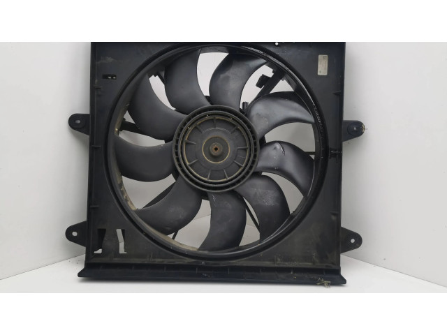 Вентилятор радиатора 24042096 Jeep Grand Cherokee (WK) 3.0