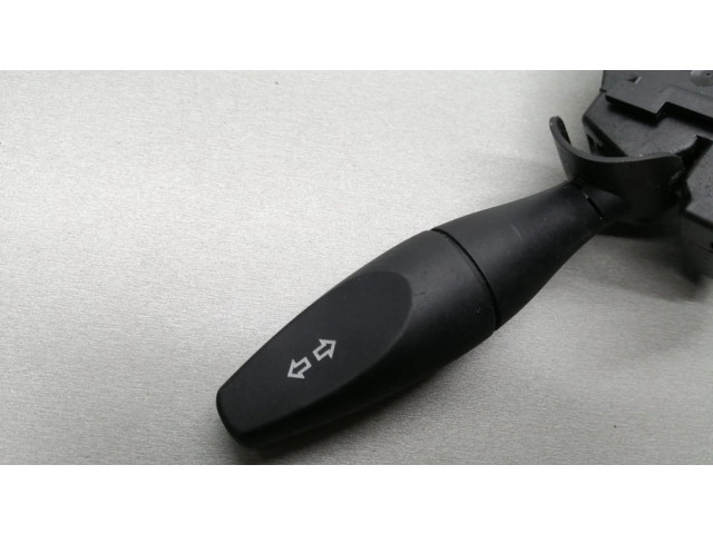 Ручка поворотов/ фонарей