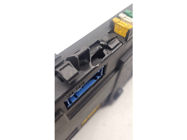 Блок предохранителей 9632526880, A11896   Citroen Xsara    