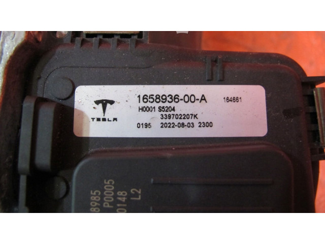 Моторчик дворников 165893600A Tesla Model Y