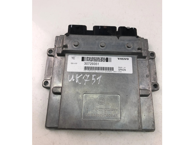 Блок управления двигателем Блок управления 30729351 Volvo V70
