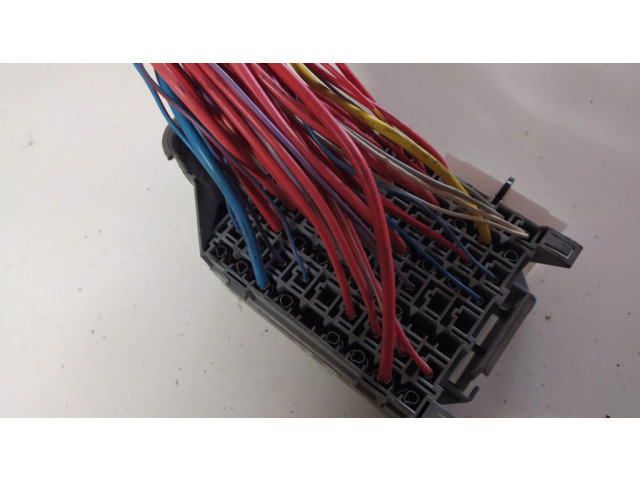   Pojistková skříňka 9162439   Volvo S60 2003