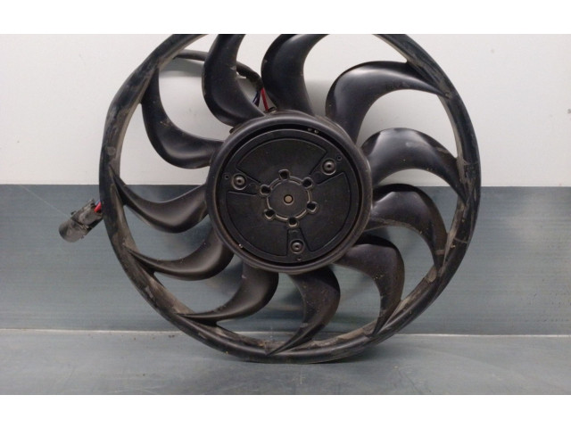 Вентилятор радиатора     3137232025, 25380J7400    KIA Xceed 