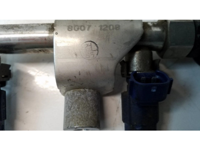 Vstřikovač 353102B000, 3530123700 Hyundai i30 pro benzínový motor 1.4