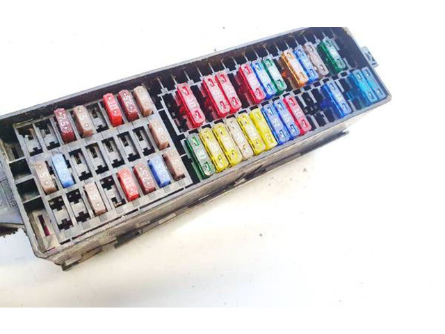 Блок предохранителей Skoda Fabia Mk2 (5J)