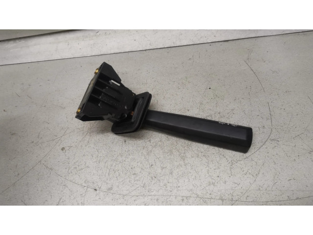 Ручка стеклоочистителей Volvo 850