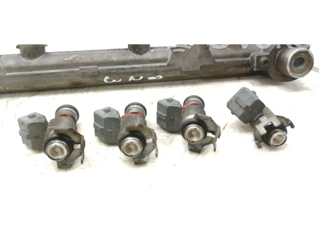 Топливная рампа 036133319B, 036031C   Volkswagen Golf IV  