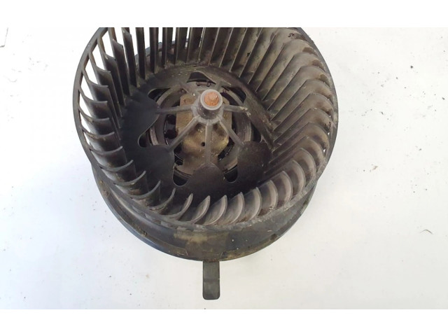 Вентилятор печки    1k1820015, f983228m   Volkswagen Touran I