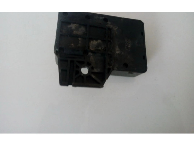 Блок управления 3300120517, 33001-20517 Subaru Forester SF