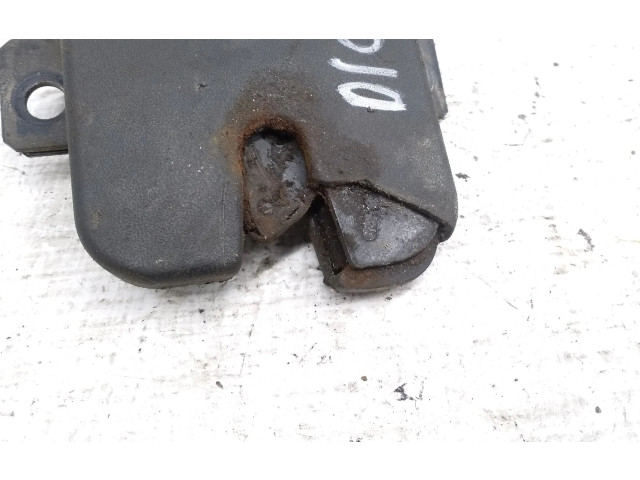 Zámek zadních dveří 2K0827506B Volkswagen Caddy 2007