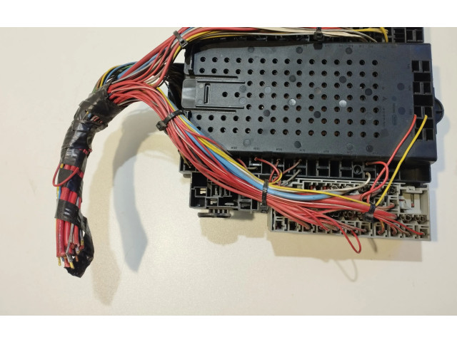 Блок предохранителей  9401802, 0194620   Volvo V70    