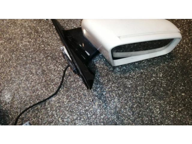 Зеркало электрическое правое Mercedes-Benz E W212 2009-2016 года