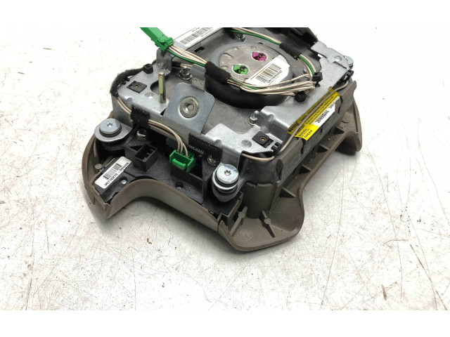 Подушка безопасности водителя 30698044, 601407700   Volvo V70