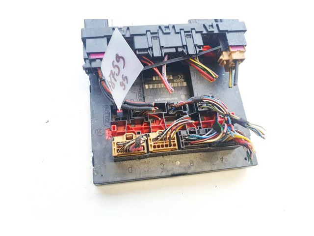 Блок комфорта 3c0937049e, f005v00526 Volkswagen Caddy