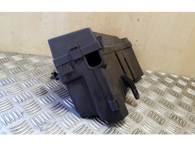 Блок предохранителей 82201FG000 Subaru Forester SH