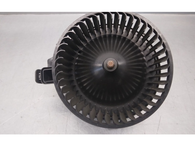 Вентилятор печки 2Q1820021A Skoda Kamiq