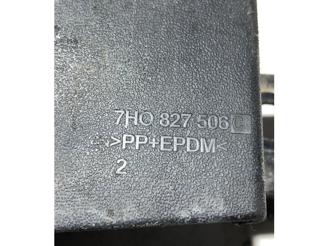 Zámek zadních dveří 7H0827506C Volkswagen Transporter - Caravelle T5 2008