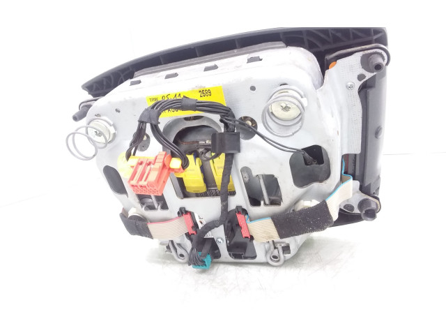 Подушка безопасности водителя 3D0880201AB   Volkswagen Touareg I