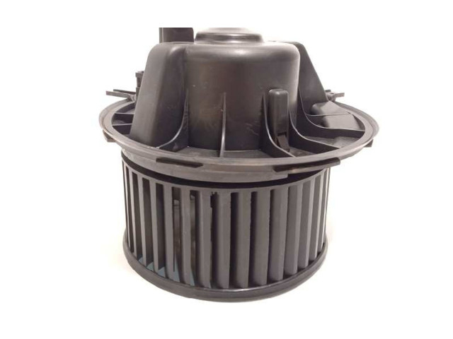 Вентилятор печки 1K1819015E Skoda Yeti (5L)