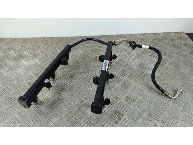 Топливная рампа 05281428AA Jeep Grand Cherokee WL 3.6